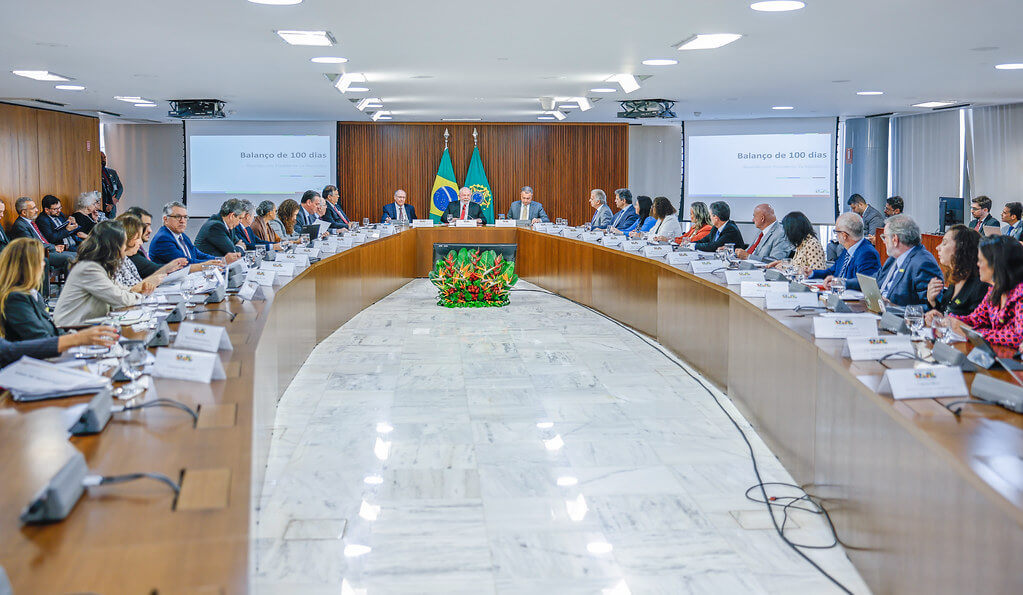 Governo Lula, reunião ministerial