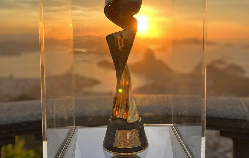 taça copa do mundo futebol feminino