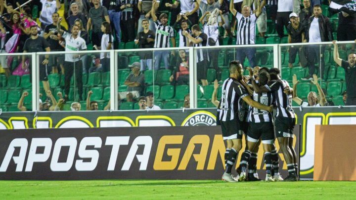 Figueirense fez a alegria do torcedor no Orlando Scarpelli na vitória sobre o Paysandu