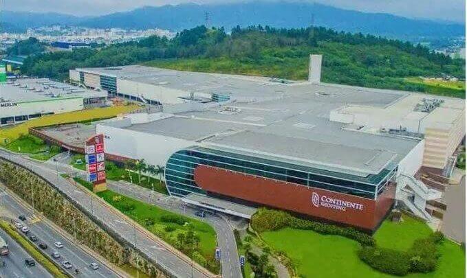 Continente Shopping em São José