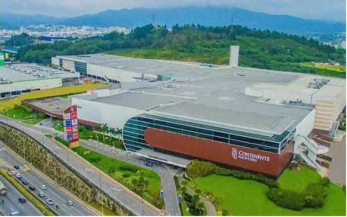 Continente Shopping em São José