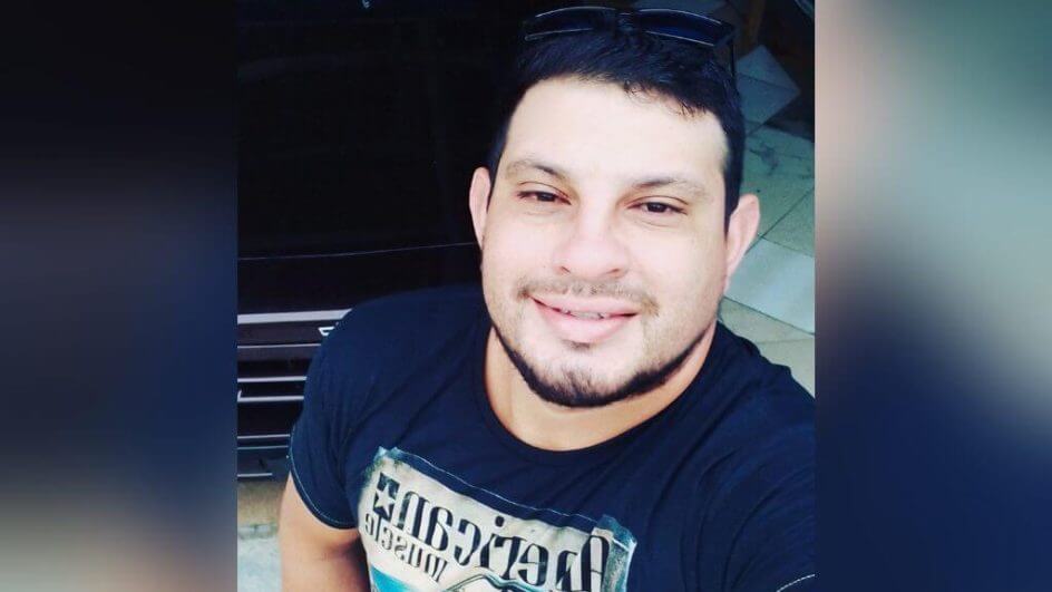 Josué não resistiu aos ferimentos e morreu no local (Foto: Redes sociais/Divulgação)