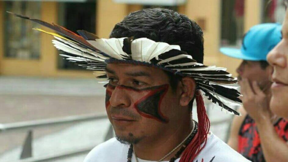 Indígena Kaigang do movimento que promove evento