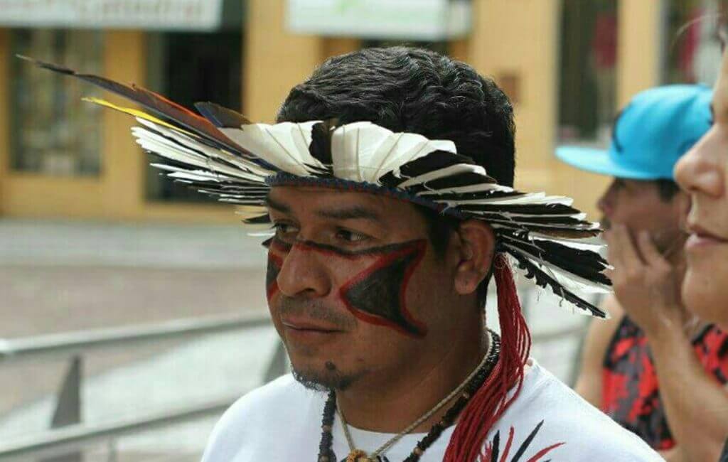 Indígena Kaigang do movimento que promove evento