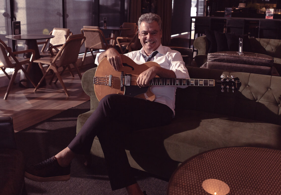 Luiz Meira faz show nesta sexta-feira em Florianópolis.