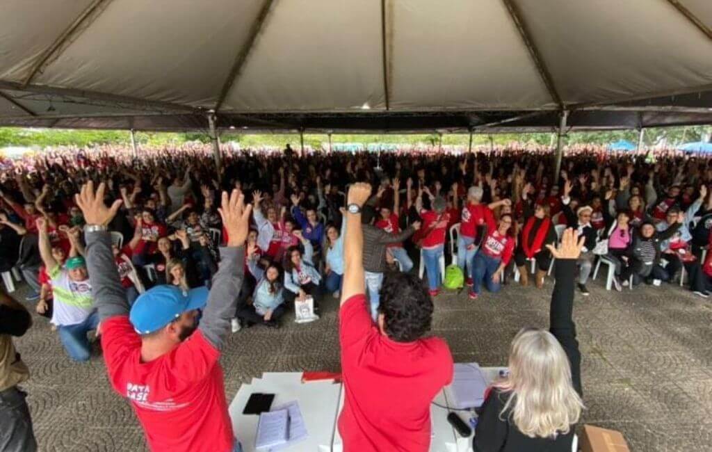 Sitrasem greve servidores florianópolis