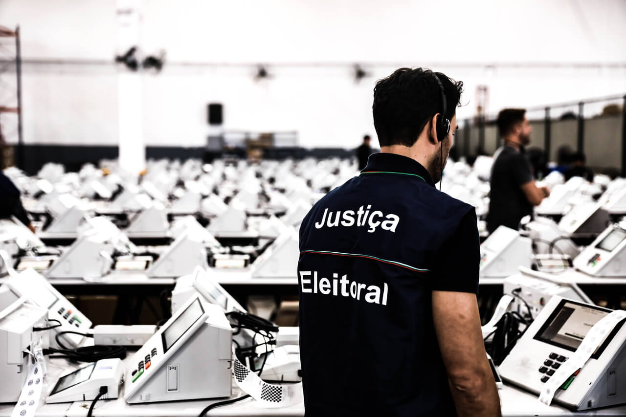 Quitação eleitoral tem multa de valor variável
