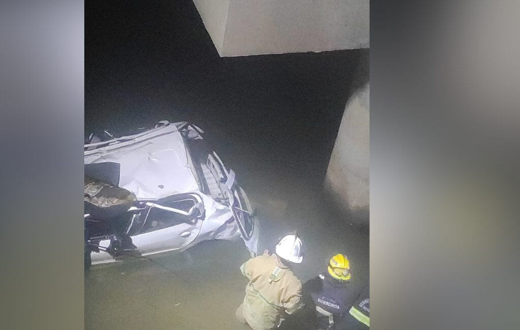 Uma pessoa também ficou ferida na colisão (Foto: Divulgação)