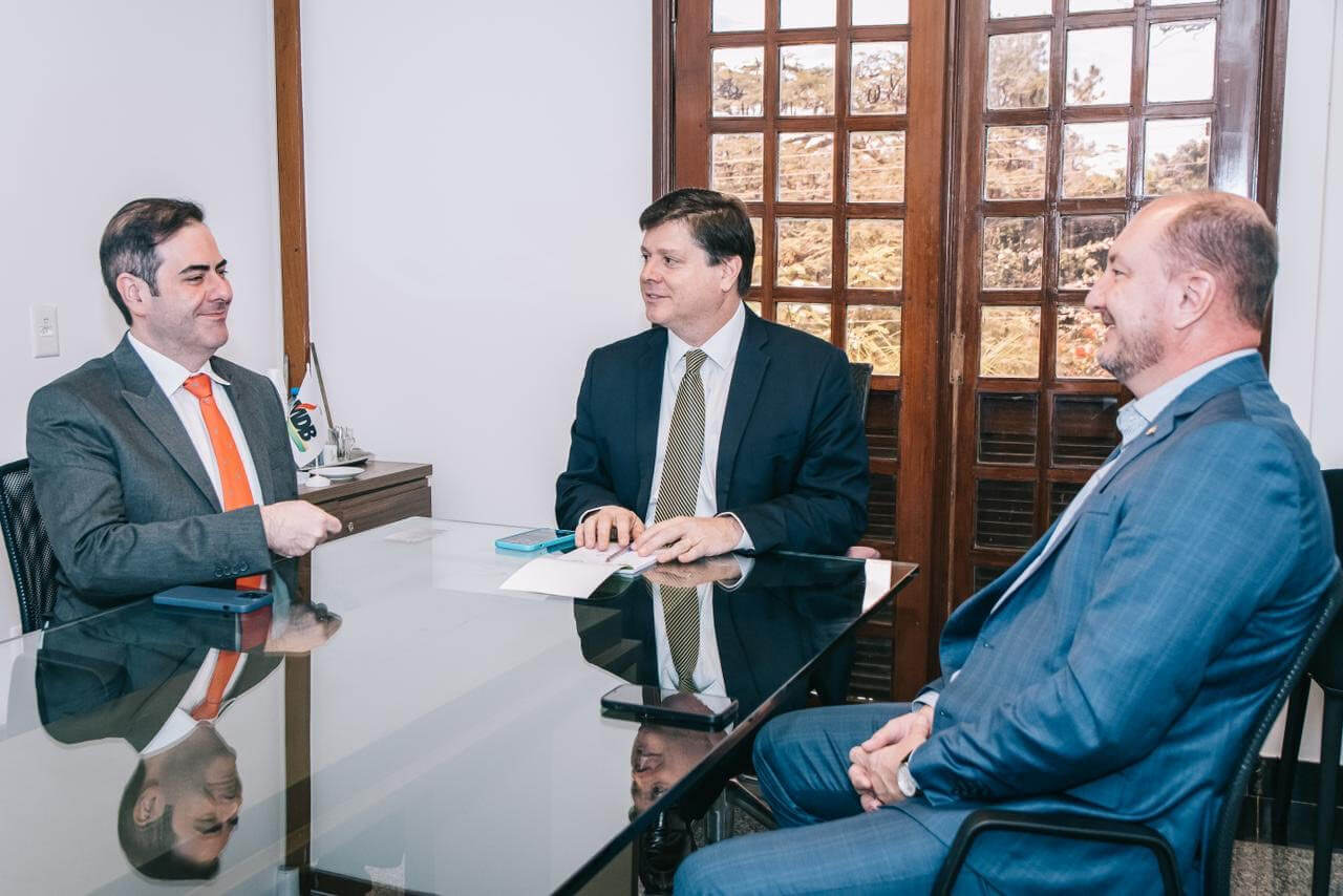 Caros Chiodini, Baleia Rossi e Mauro de Nadal