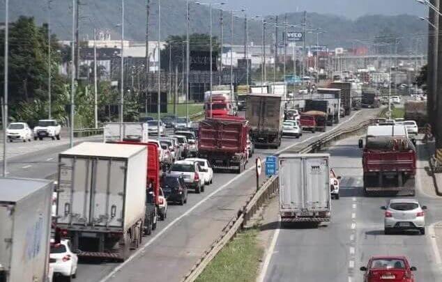 BR-101 em Balneário Camboriú