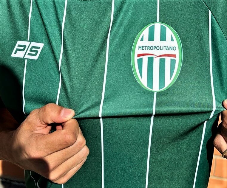 Camisa do Metropolitano para a temporada 2023