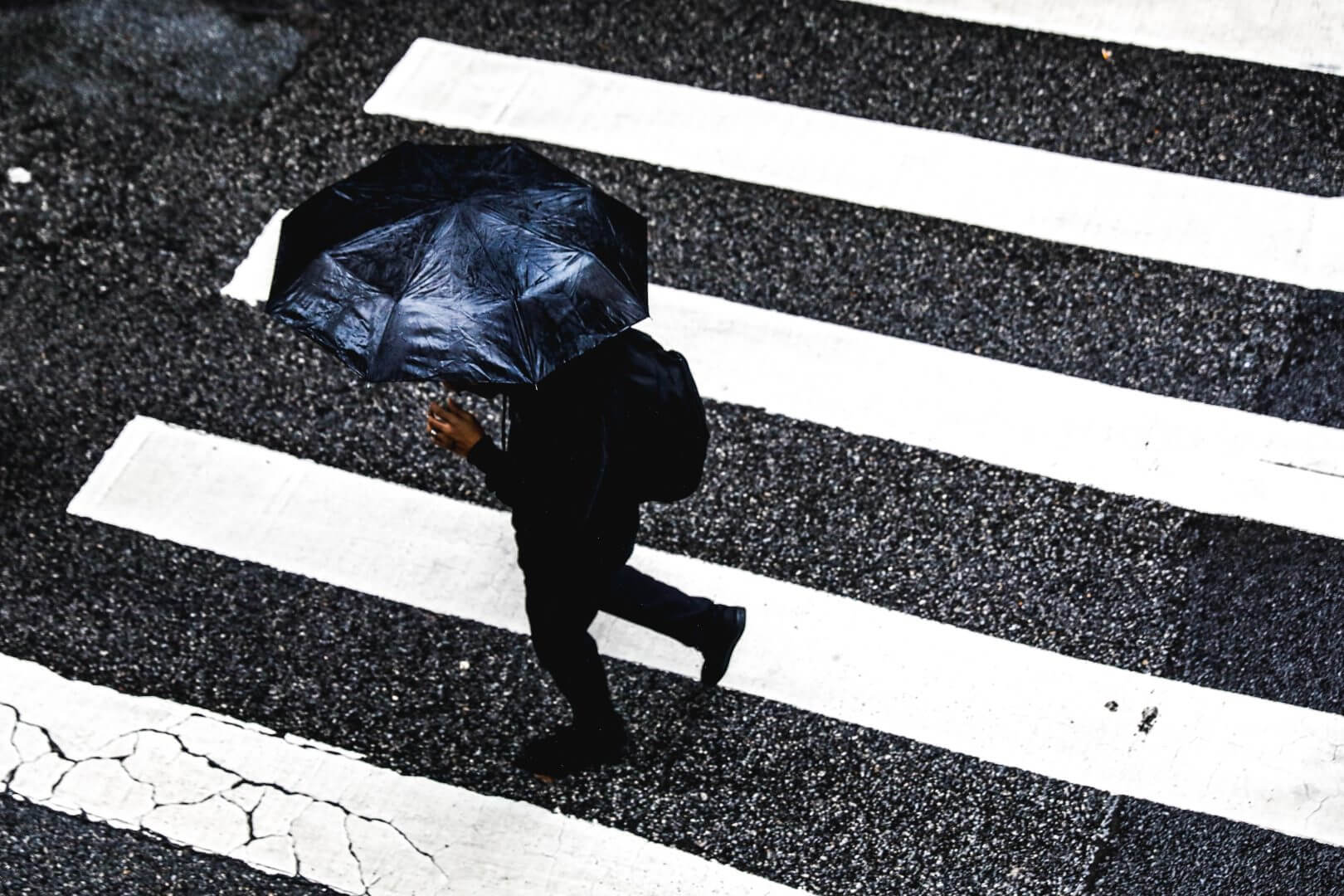 Chuva deve atingir todas as regiões (Foto: Tiago Ghizoni/Diário Catarinense)