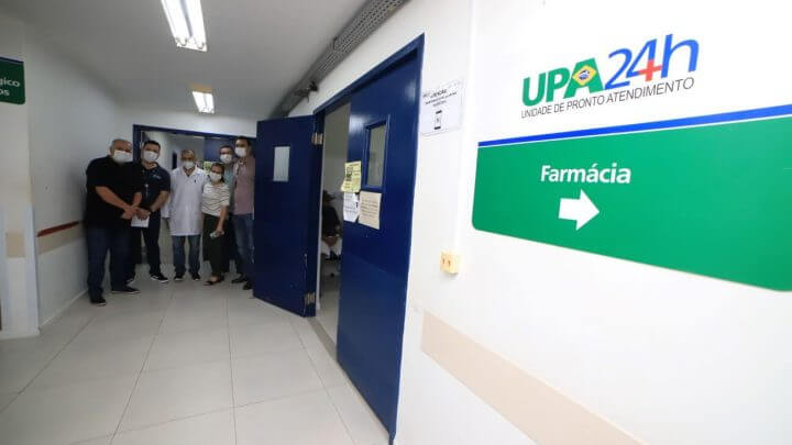 Comissão especial de saúde da Câmara visitou a UPA Leste nesta quinta-feira