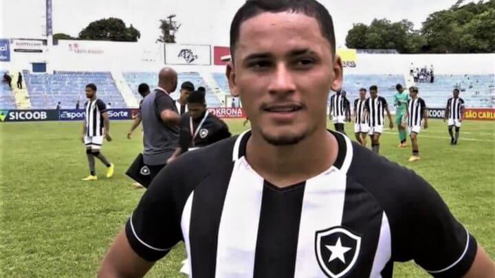 João Maranhã, atacante agora do Metropolitano