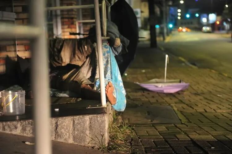 Cadastro tem registro de 1,1 mil pessoas em situação de rua