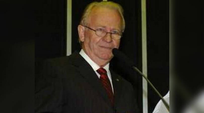 Pastor Josue Bengston é tio de Damares Alves