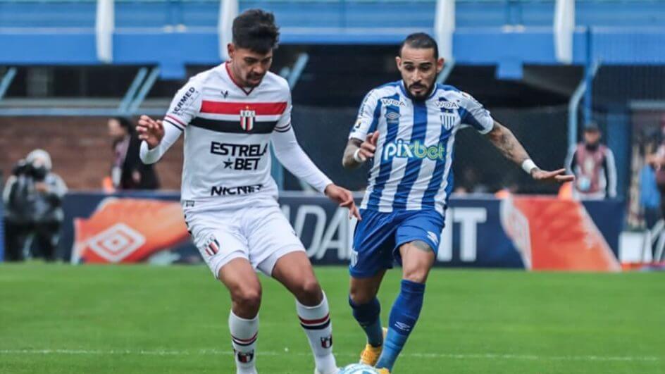 Avaí voltou a decepcionar sua torcida na Ressacada