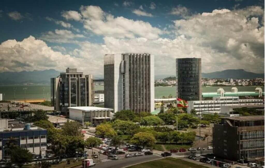 Ação ocorreu nesta terça-feira (6)