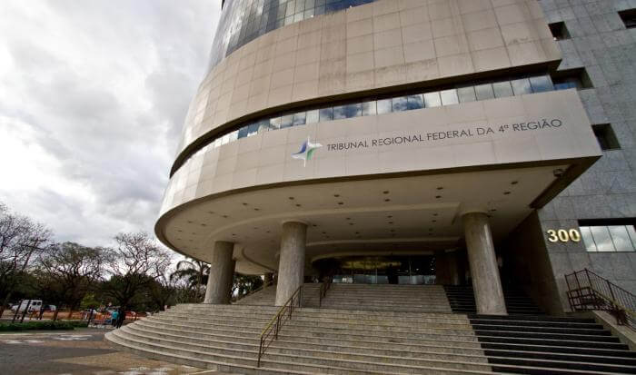 Decisão de suspensão foi tomada no Tribunal Regional Federal da 4ª Região