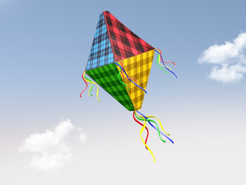 Balão junino voando no céu