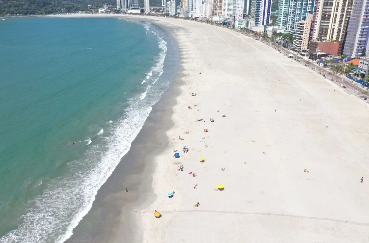 Balneário Camboriú após o alargamento