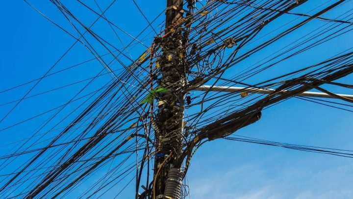 Lei de Joinville sobre fiação em postes é de 2017