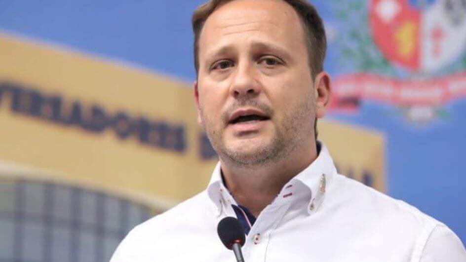 Prefeto de Joinville, Adriano Silva