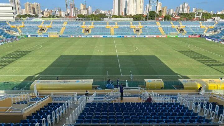 Estádio Presidente Vargas — Foto: Lucas Catrib
