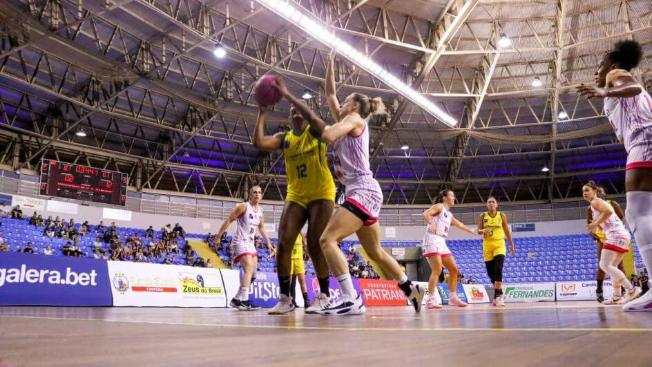 basquete-feminino-blumenauxsanto-andre-1