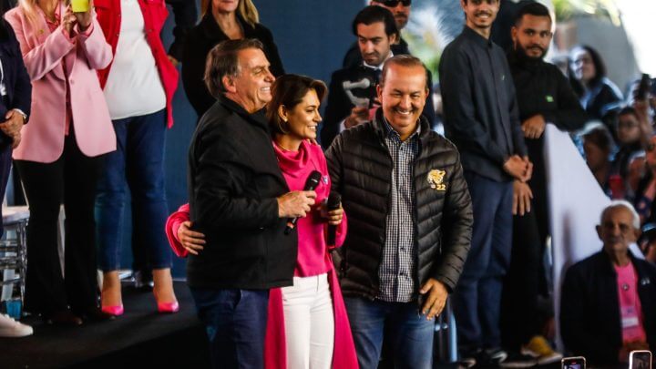 Jair Bolsonaro, Michelle Bolsonaro e Jorginho Mello no evento do PL Mulher (Foto: Tiago Ghizoni)