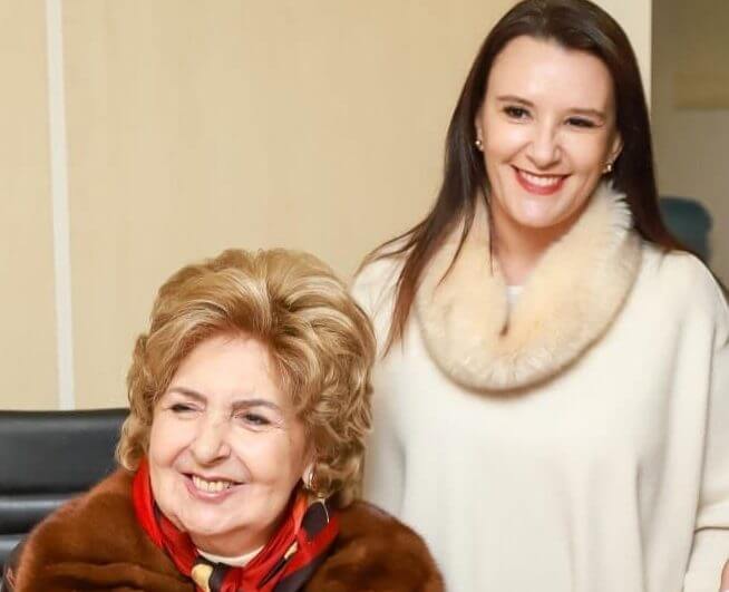 Claudia Prudêncio, presidente da OAB-SC, com a senadora Ivete da Silveira