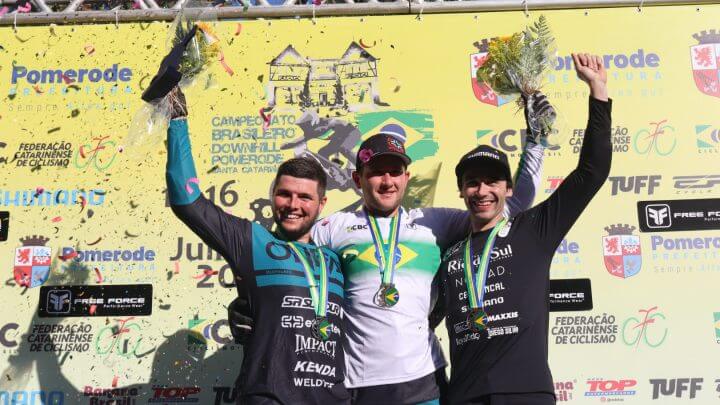 pódio campeonato brasileiro Downhill