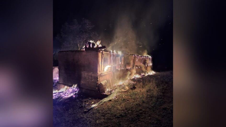 Vítima foi encontrada no interior do imóvel