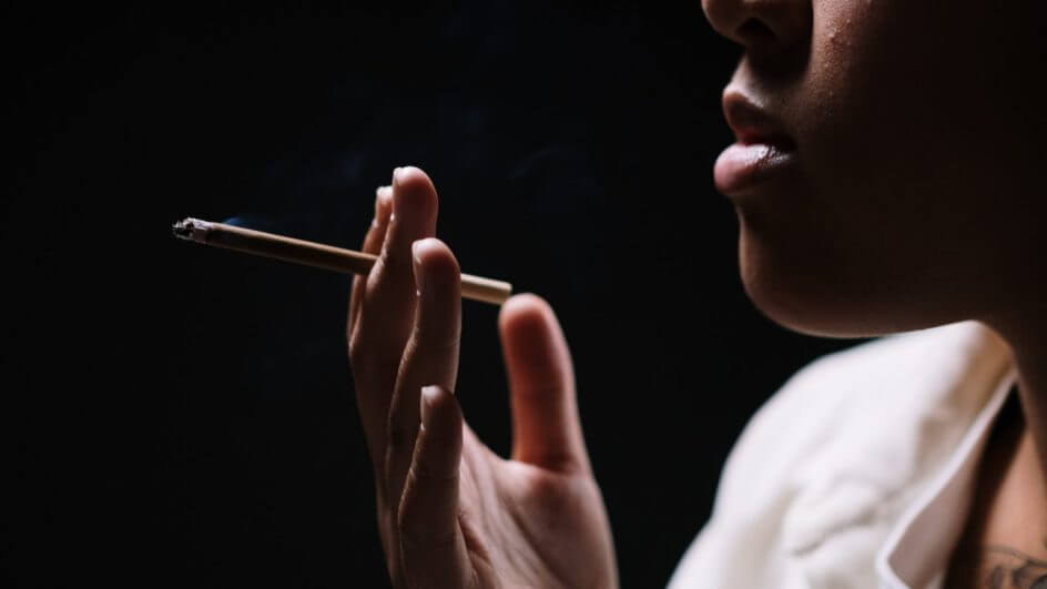 Parar de fumar reduz hipertensão em tempo surpreendente