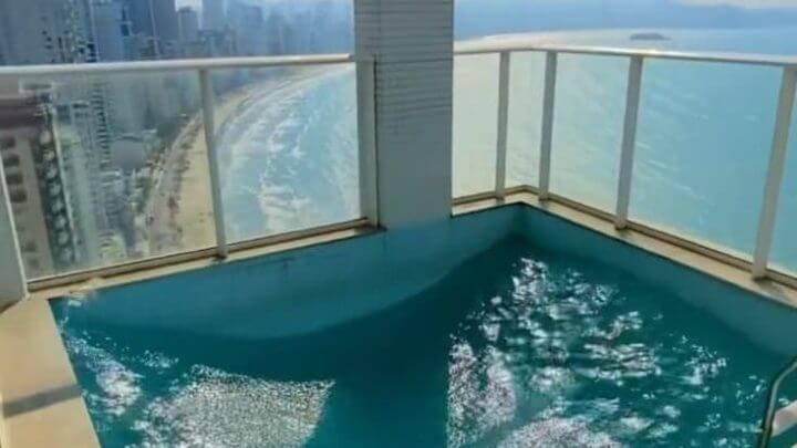 Balanço provocou ondas em piscina em 2021