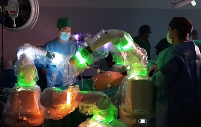 Cirurgia robótica