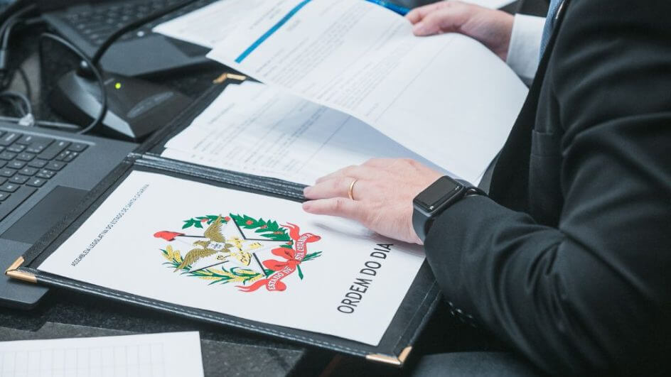Assembleia Legislativa de SC volta do recesso esta semana com lista de temas a serem analisados até dezermbro