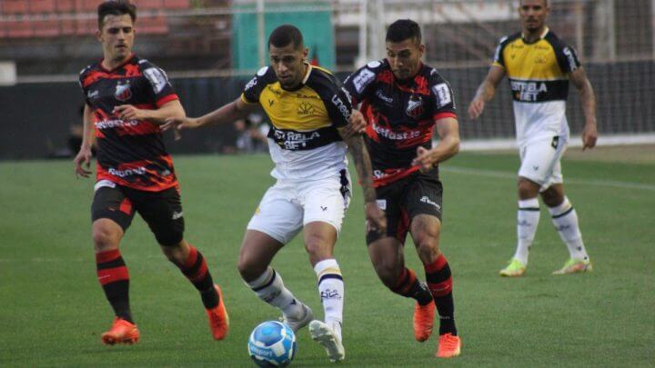 Criciúma perde para o Ituano (Foto: : Celso da Luz/Criciúma)