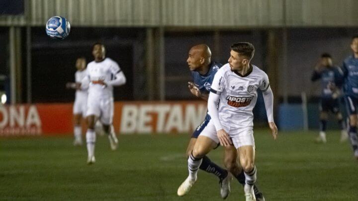 Figueirense não passou de um empate em Porto Alegre e está praticamente fora da disputa da Série C