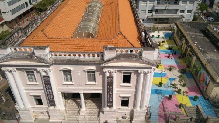 Floripa terá cinema na rua e de graça nesta quinta-feira