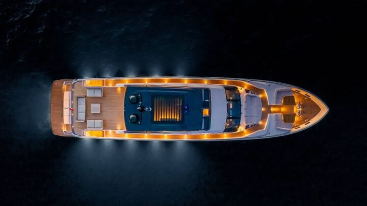 Iate Ferretti FY 1000 Divulgação