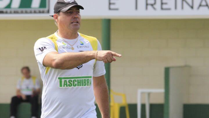 Técnico Márcio Goiano foi o convidado do Em Cima do Lance, da CBN Floripa (Foto: divulgação/ FFC)