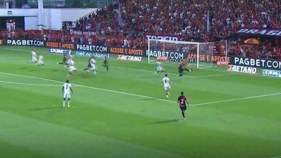 Atlético-GO e Vitória ficaram apenas no empate sem gols (TV Globo/Reprodução)
