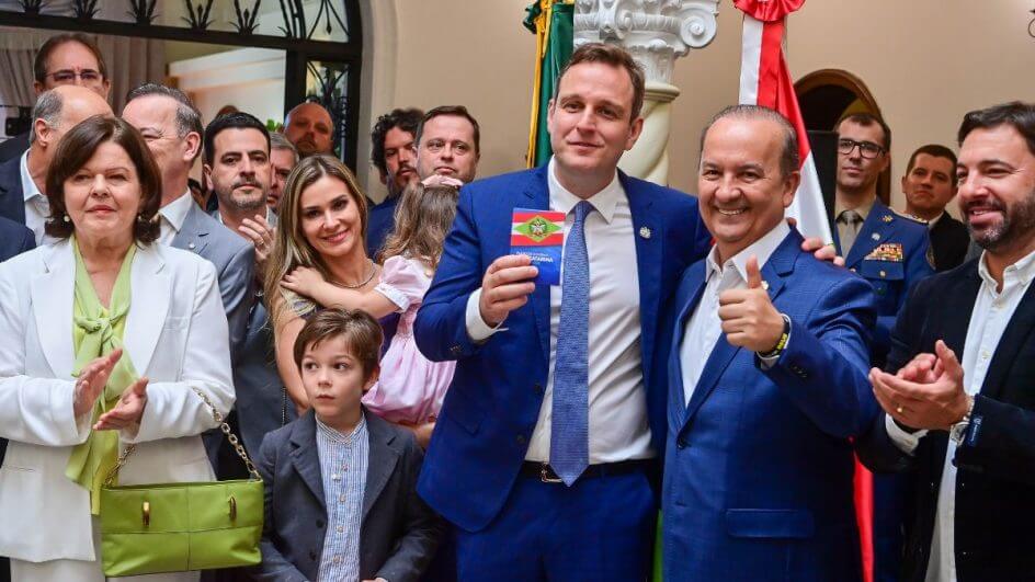 Ricardo Guidi assumiu cargo nesta segunda-feira no governo Jorginho Mello