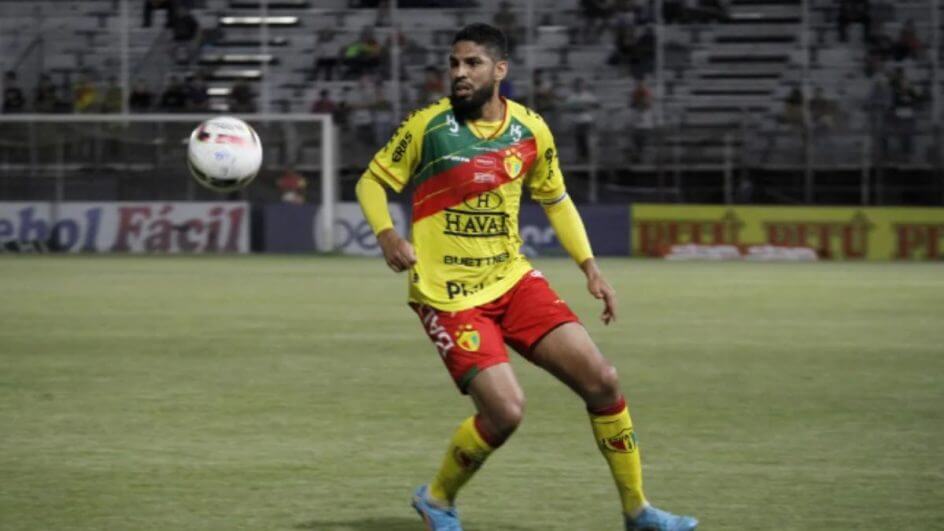 Wallace pelo Brusque (Foto: Lucas Gabriel Cardoso/Brusque FC)