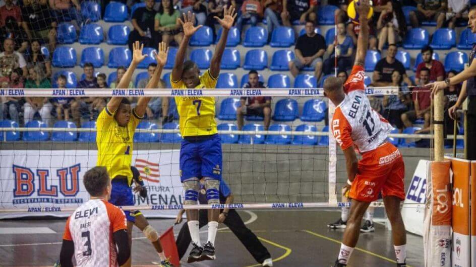 apan-blumenau-colombia-volei-amistoso-galegao