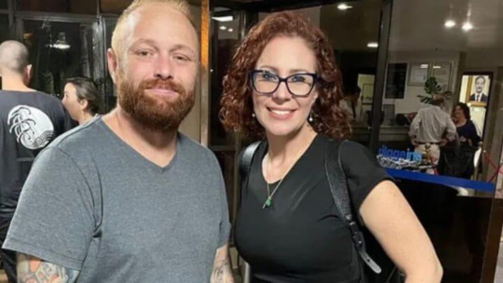 Os dois publicaram uma foto juntos durante um encontro