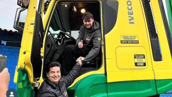 Emilio Dalçoquio com Jair Renan