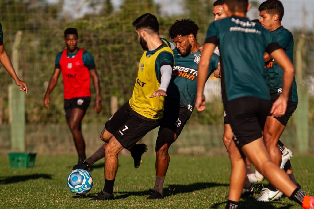 figueirense busca vencer fora de casa