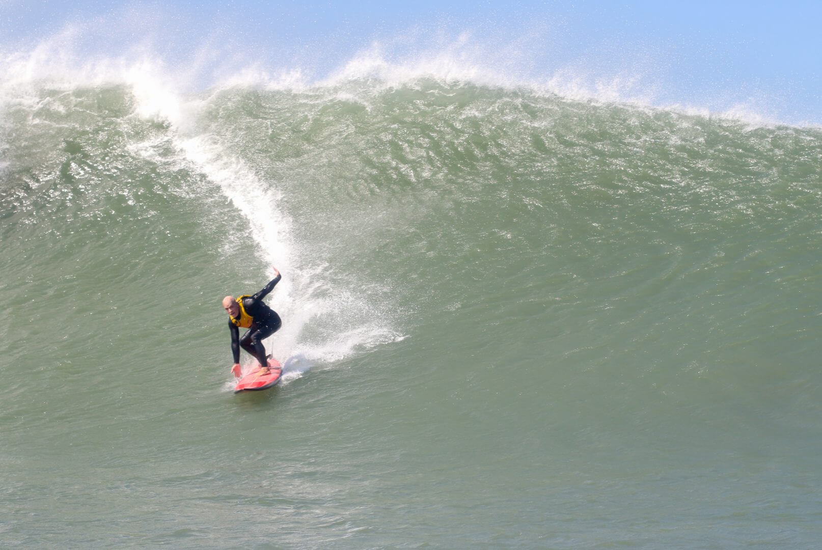 Ondas grandes em Laguna